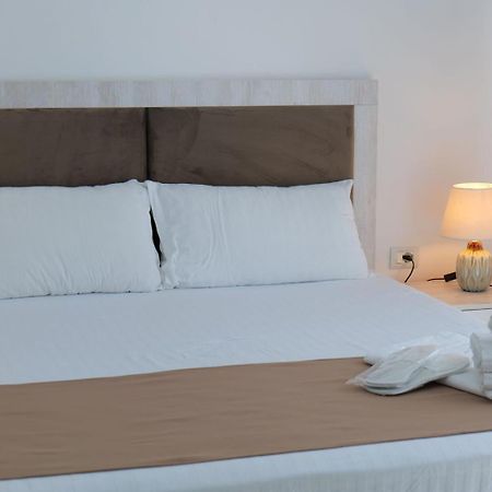 Hotel Seahorse à Ksamil Extérieur photo